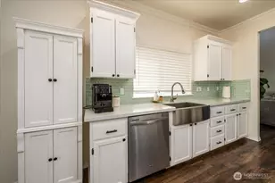 2313 171st St E, Tacoma, WA 98445 - Photo 8