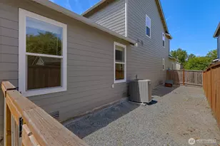 1108 25th Ave Ct SW, Puyallup, WA 98371 - Photo 38