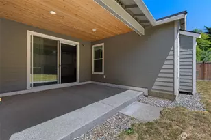 1108 25th Ave Ct SW, Puyallup, WA 98371 - Photo 36