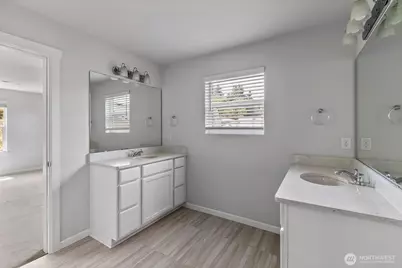 1108 25th Avenue Ct SW, Puyallup, WA 98371 - Photo 24