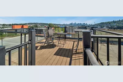 3401 Wallingford Avenue N #210, Seattle, WA 98103 - Photo 22