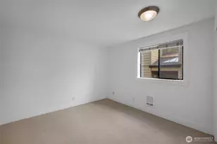 3401 Wallingford Ave N, Seattle, WA 98103 - Photo 16