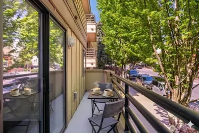 3401 Wallingford Avenue N #210, Seattle, WA 98103 - Photo 18