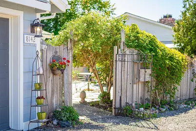 8142 Cowichan Road, Blaine, WA 98230 - Photo 4