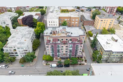 124 Bellevue Avenue E #601, Seattle, WA 98102 - Photo 26