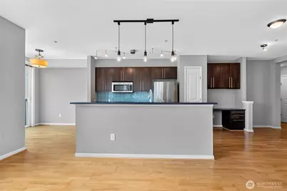 124 Bellevue Avenue E #601, Seattle, WA 98102 - Photo 20