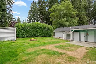 20906 106th St E, Bonney Lake, WA 98391 - Photo 24