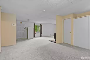 20906 106th St E, Bonney Lake, WA 98391 - Photo 10