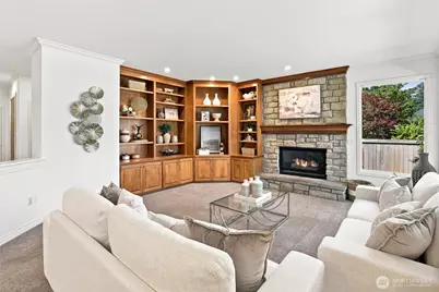 1006 270th Court SE, Sammamish, WA 98075 - Photo 16