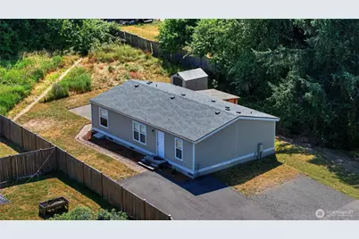 1402 103rd Street E, Tacoma, WA 98445 - Photo 1