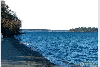 62303 9010, Vashon, WA 98070 - Photo 1