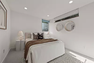 2043 C 13th Avenue W, Seattle, WA 98119 - Photo 18