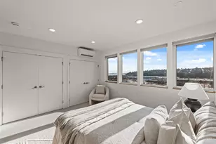 2043 C 13th Ave W, Seattle, WA 98119 - Photo 12