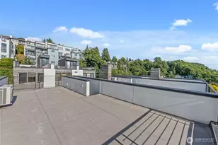 2043 C 13th Ave W, Seattle, WA 98119 - Photo 20