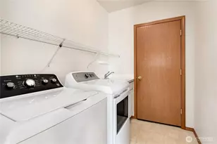 6013 NE 4th Pl, Renton, WA 98059 - Photo 18