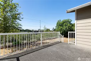 6013 NE 4th Pl, Renton, WA 98059 - Photo 20