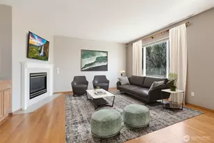 6013 NE 4th Pl, Renton, WA 98059 - Photo 2