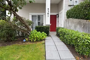 5361 164th Ave SE, Bellevue, WA 98006 - Photo 2