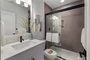 22005 81st Pl W, Edmonds, WA 98026 - Photo 16