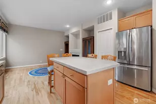 18849 NE 62nd Way, Redmond, WA 98052 - Photo 16
