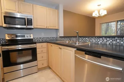 12427 4th Avenue W #7104, Everett, WA 98204 - Photo 14