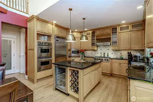 1829 SE 8th Pl, Renton, WA 98057 - Photo 4