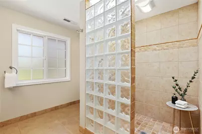 2719 36th Street SE, Puyallup, WA 98374 - Photo 28