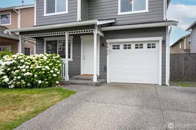 9926 2nd Place NE, Lake Stevens, WA 98258 - Photo 4