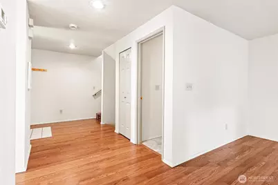 11306 101st Place NE #1306, Kirkland, WA 98033 - Photo 6