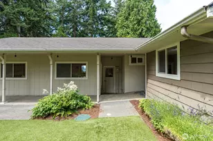 4053 Edith Point Rd, Anacortes, WA 98221 - Photo 32