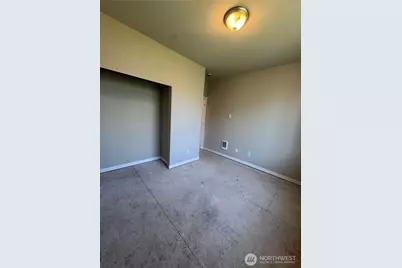 9512 Solberg Court SE, Yelm, WA 98597 - Photo 14