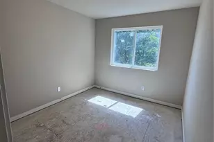 9512 Solberg Ct SE, Yelm, WA 98597 - Photo 10
