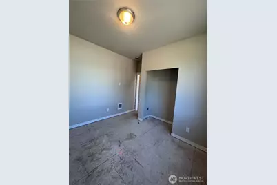9512 Solberg Court SE, Yelm, WA 98597 - Photo 12