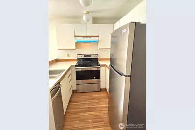 3022 SW Bradford Street #210, Seattle, WA 98126 - Photo 8