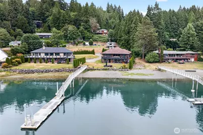 3510 East Bay Drive NW, Gig Harbor, WA 98335 - Photo 2