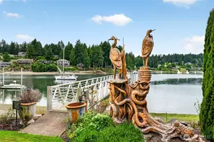 3510 E Bay Dr NW, Gig Harbor, WA 98335 - Photo 4