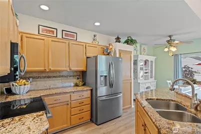 12616 132nd Avenue Ct E, Puyallup, WA 98374 - Photo 6