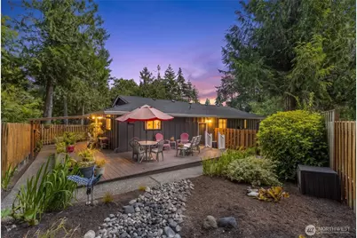 404 Nooksack Place, La Conner, WA 98257 - Photo 30