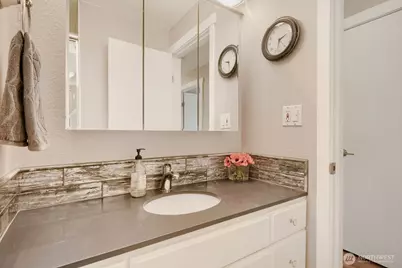 16640 40th Avenue S, SeaTac, WA 98188 - Photo 14