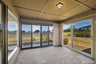 1301 S 3rd Ave, Sequim, WA 98382 - Photo 18