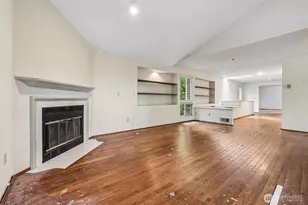 1722 NE 97th St, Seattle, WA 98115 - Photo 4