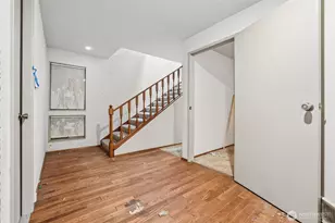 1722 NE 97th St, Seattle, WA 98115 - Photo 30