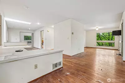 1722 NE 97th Street, Seattle, WA 98115 - Photo 12