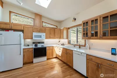 7400 Colockum Road, Malaga, WA 98828 - Photo 14
