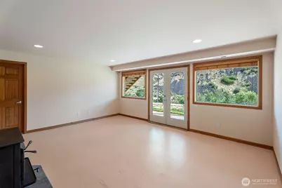 7400 Colockum Road, Malaga, WA 98828 - Photo 24