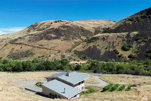 7400 Colockum Rd, Malaga, WA 98828 - Photo 8