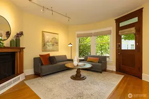 1709 E Republican St, Seattle, WA 98112 - Photo 6
