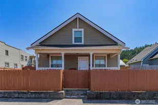 110 S Gold St, Centralia, WA 98531 - Photo 1