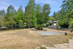 140 NE Rainier Pl N, Belfair, WA 98528 - Photo 32