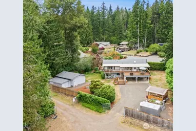 140 NE Rainier Place N, Belfair, WA 98528 - Photo 1